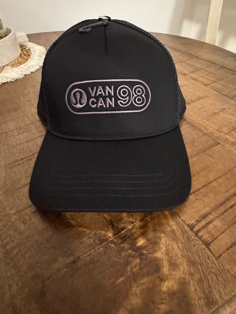 lululemon athletica Black Van Can 98 Embroidered Trucker Cap